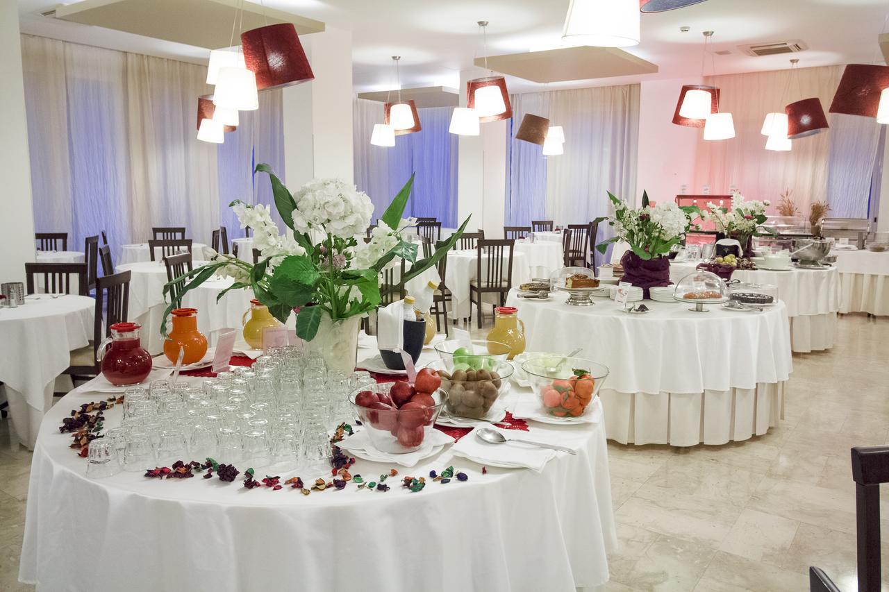 Hotel Panama Majestic Rimini Ngoại thất bức ảnh